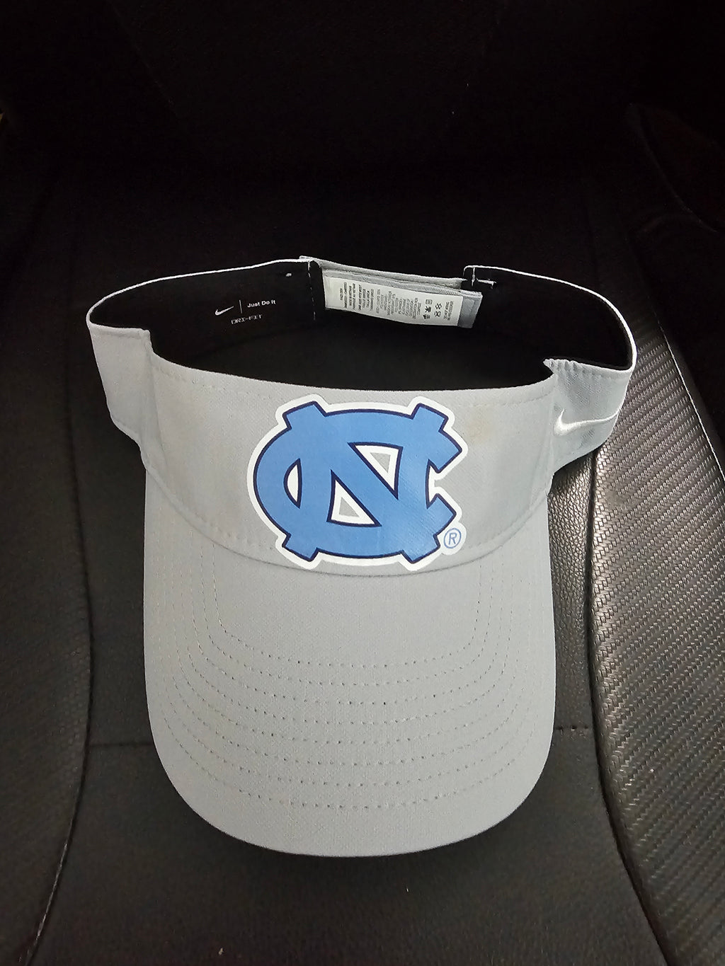 Nike Dri Performance Visor w/ NC logo