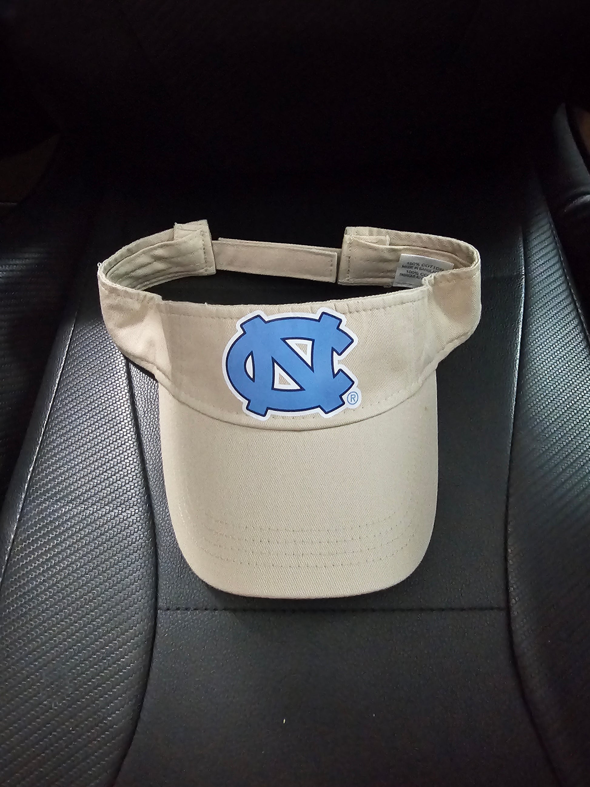 Nike Dri Performance Visor w/ NC logo