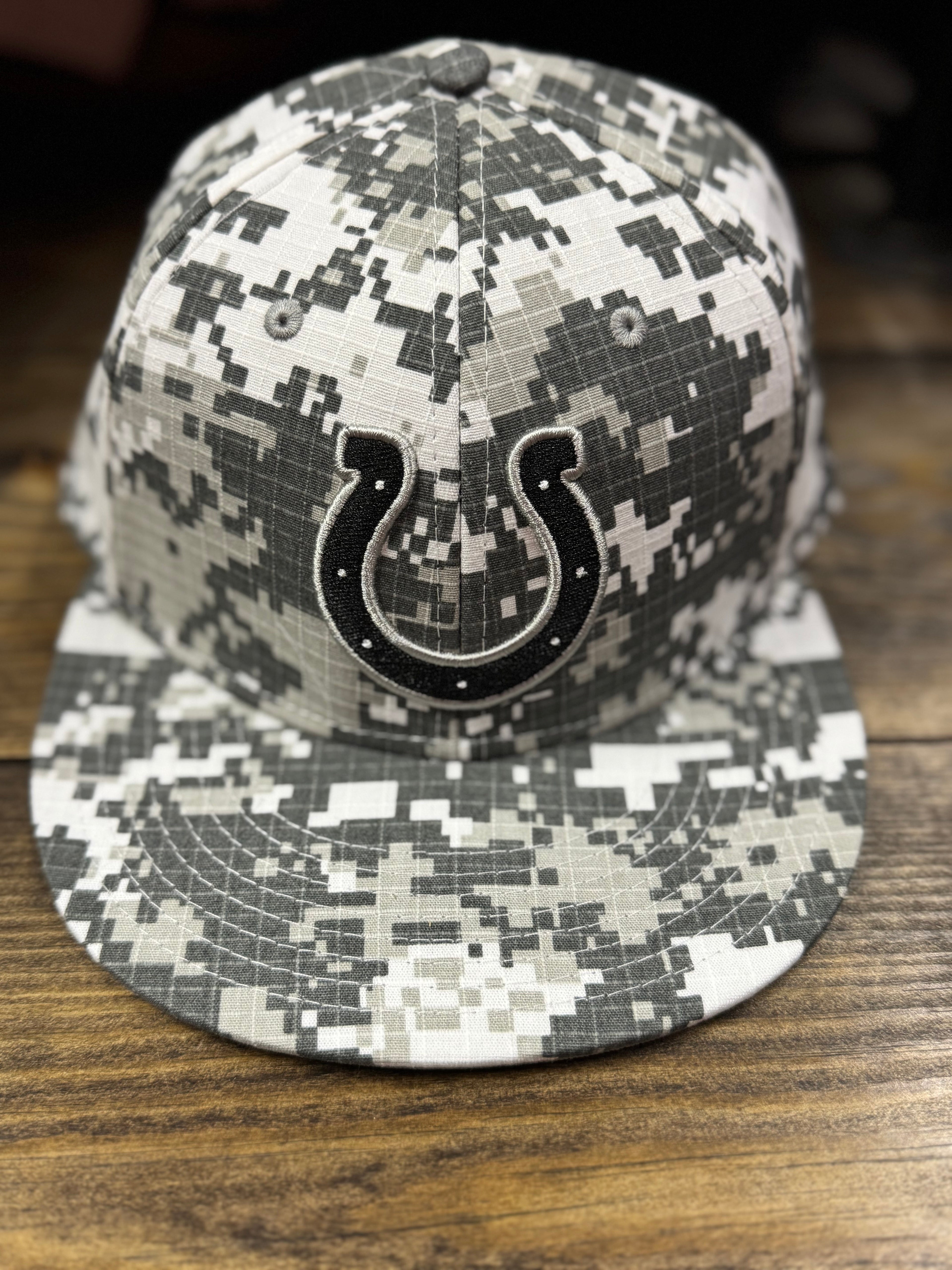 South Columbus The Game Fitted Hat - Digital Camo