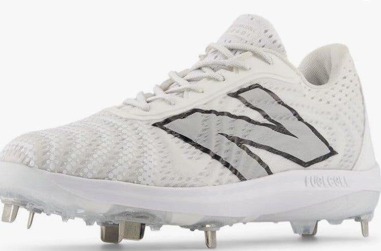 New Balance Men's FuelCell 4040 V7 Metal Baseball Cleat